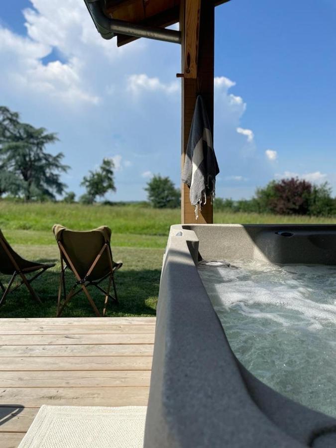 Dome Insolite Cedre Jacuzzi Et Petits Dejeuners Inclus Lagraulet-du-Gers المظهر الخارجي الصورة